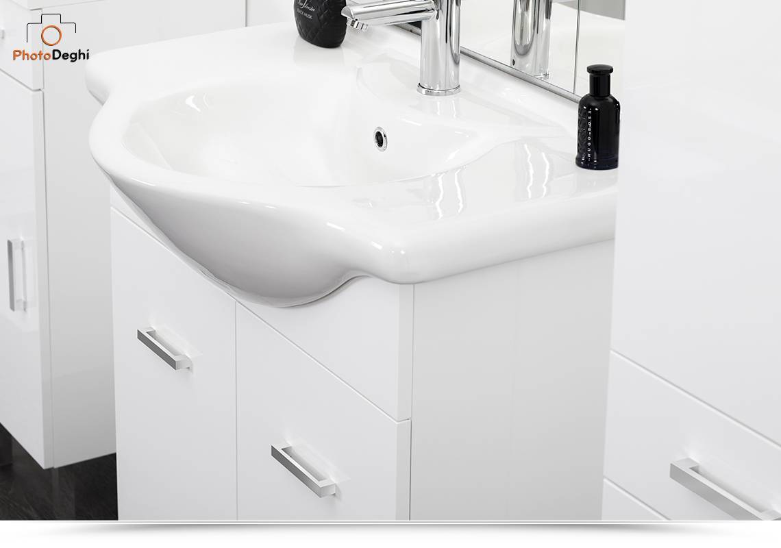 Mobile 2 ante 75 cm bianco lucido con lavabo+specchio con pensile e applique