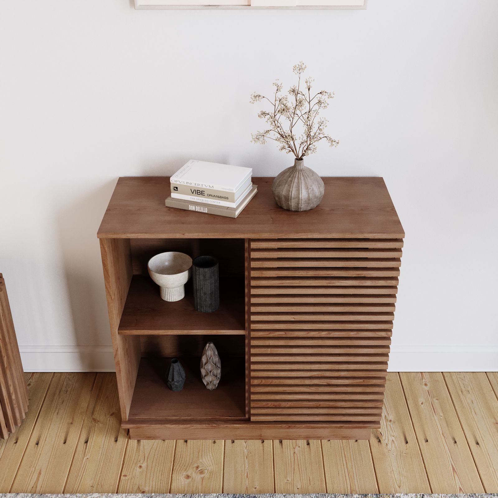 Credenza 85x80 cm in legno di acacia cannettato con anta e vani a giorno-  Karan