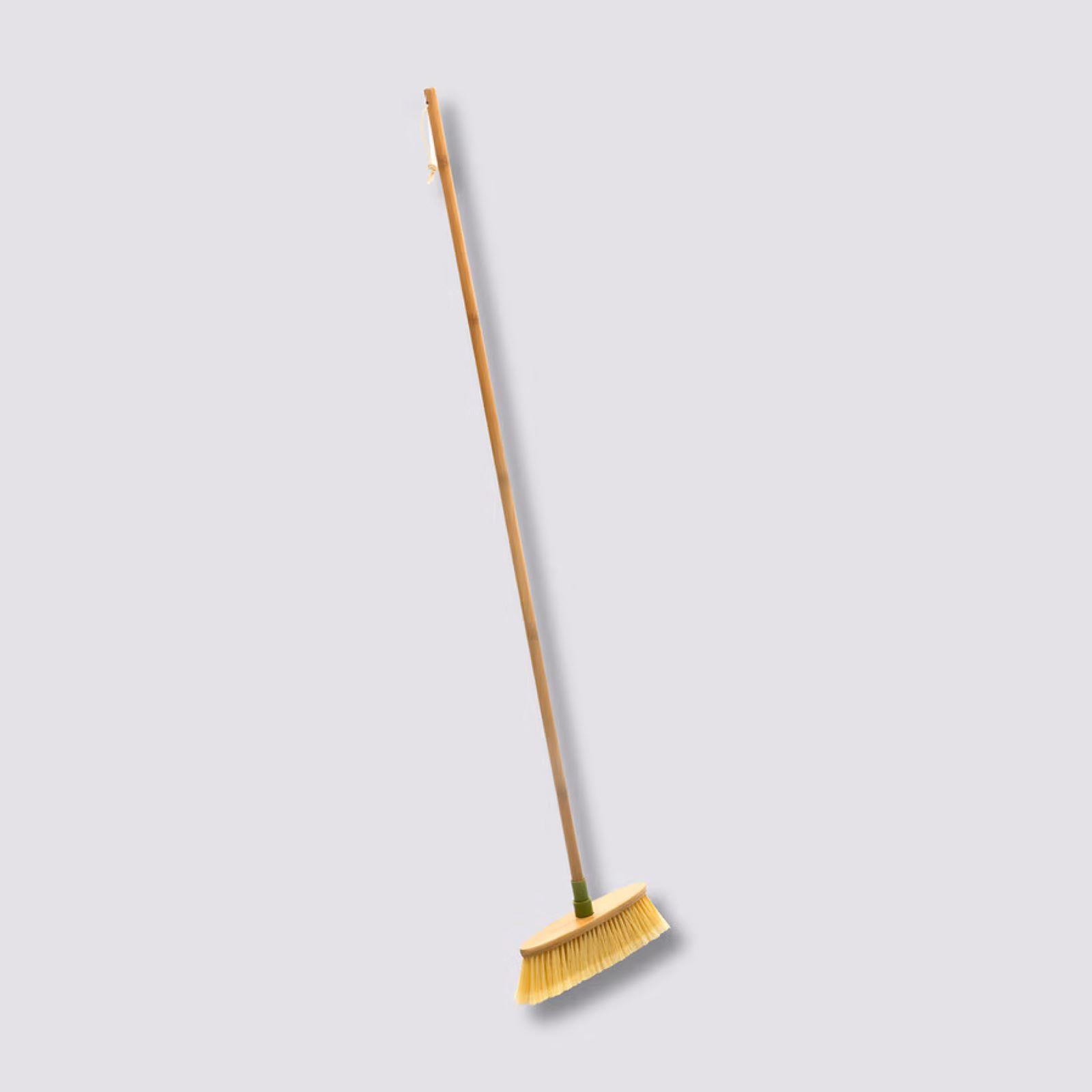 MSV Scopa In Bambù Con Manico Lungo 120 Cm – Setole Miste Per Esterni E Interni – Pulizia Prefetta E Durevole – Manico In Legno, Testa 28x7 Cm