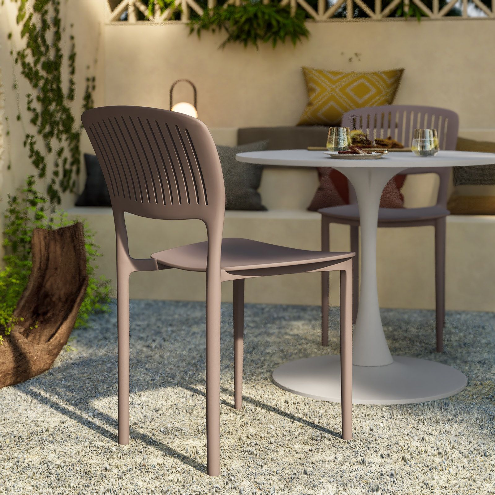 Sedia da giardino impilabile in polipropilene beige - Yessir