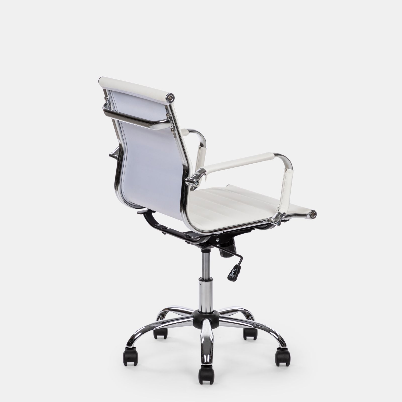 Flash Furniture Sedia Ufficio Direzionale Girevole Bianca In Vinile Con Braccioli E Finitura Cromata