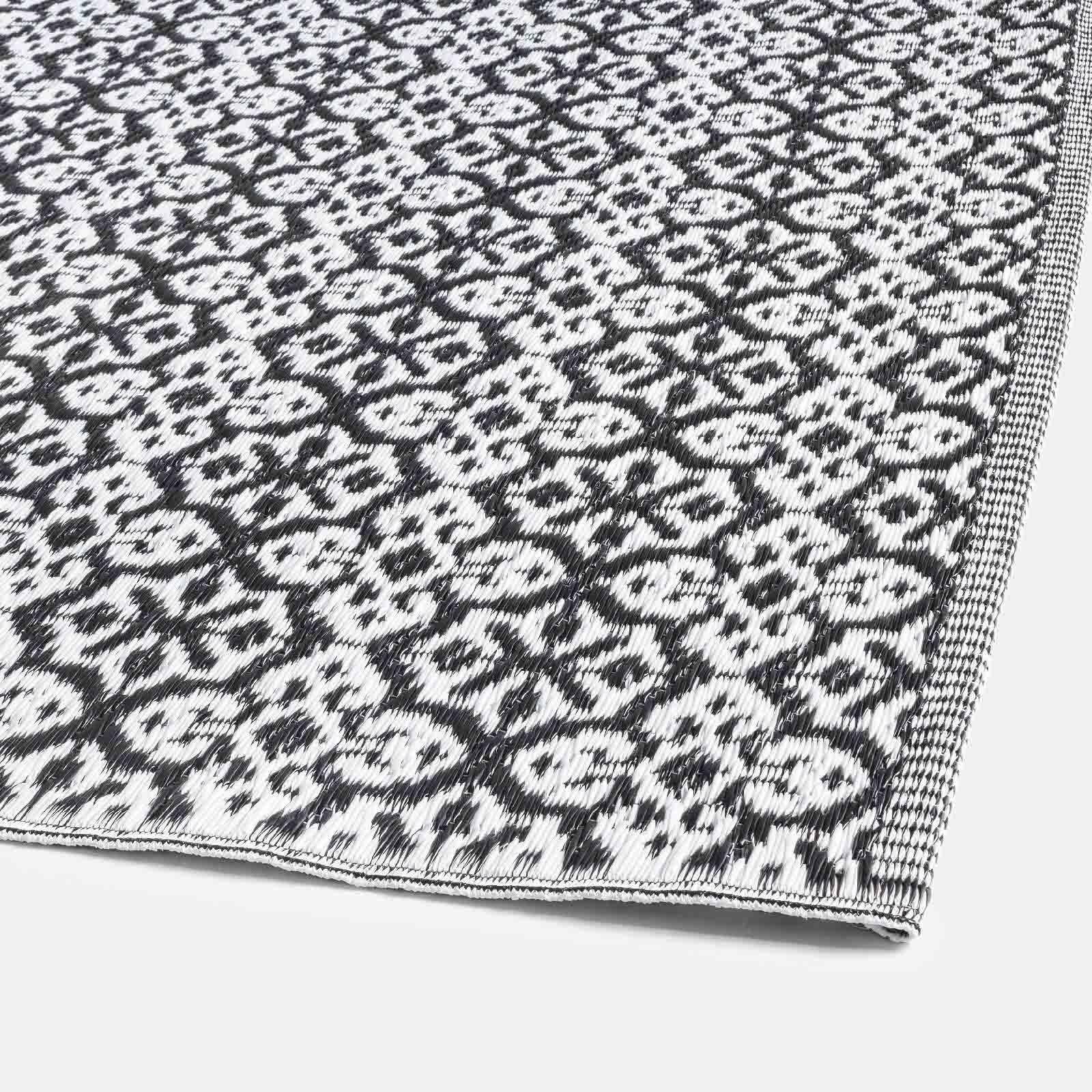 Tappeto in polipropilene 120x180 cm nero e bianco con motivi ornamentali